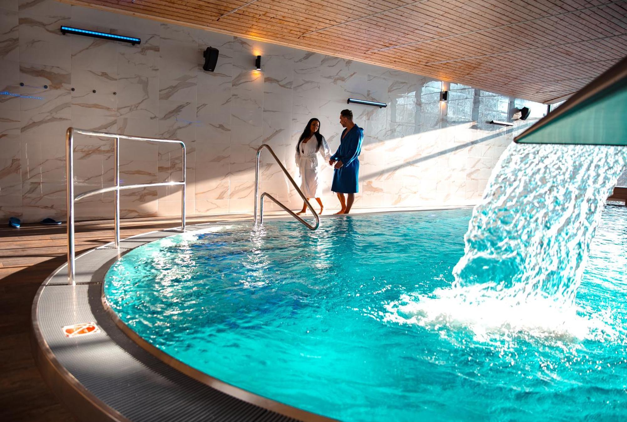 Wellness Hotel Astra Špindlerŭv Mlýn 外观 照片